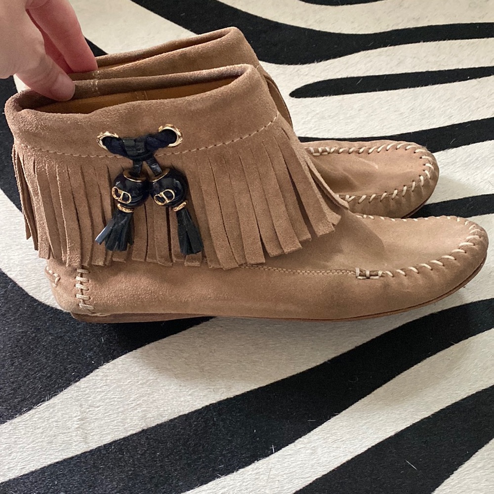 Christian Dior moccasin with navy blue detailing. Size 7.